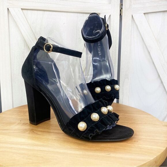 Marc Fisher King Pearl Ruffle Block Heel Suede Sandal Black 8.5 - Picture 1 of 13